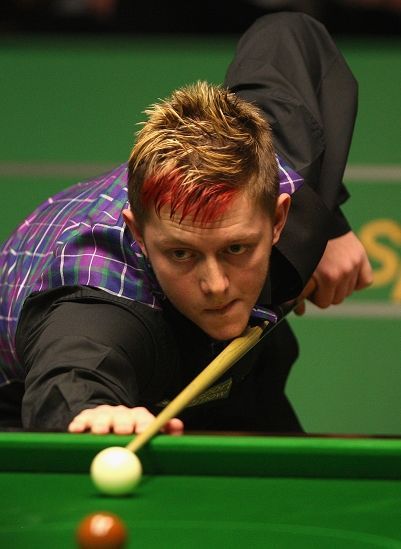 男篮观察｜与荷兰热身赛火拼身体对抗惹争议 廖三宁险受伤赵睿疑似心态爆炸