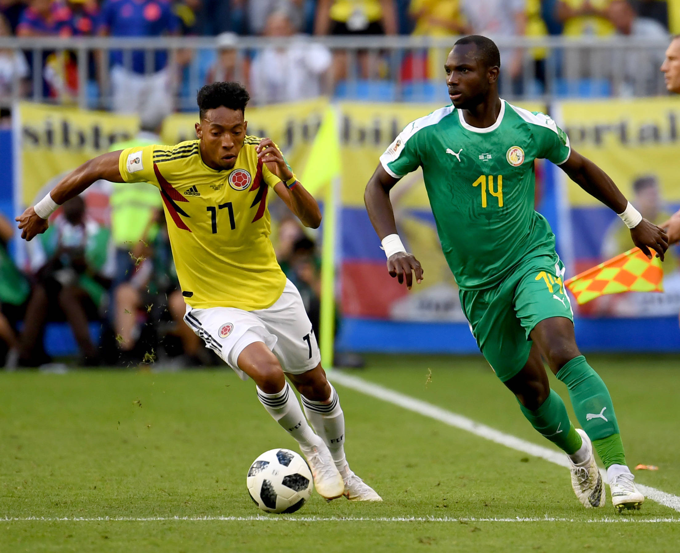 波兰主帅：莱万受了轻伤不能冒险；我们要帮助基维奥尔