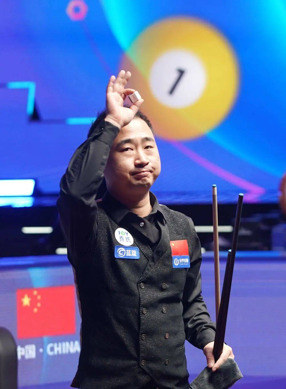 海纳：我们必须在周末战胜法兰克福，孔帕尼做得很棒